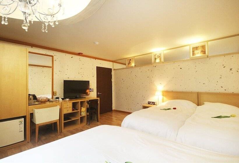 酒店 Tourist  Jeonju