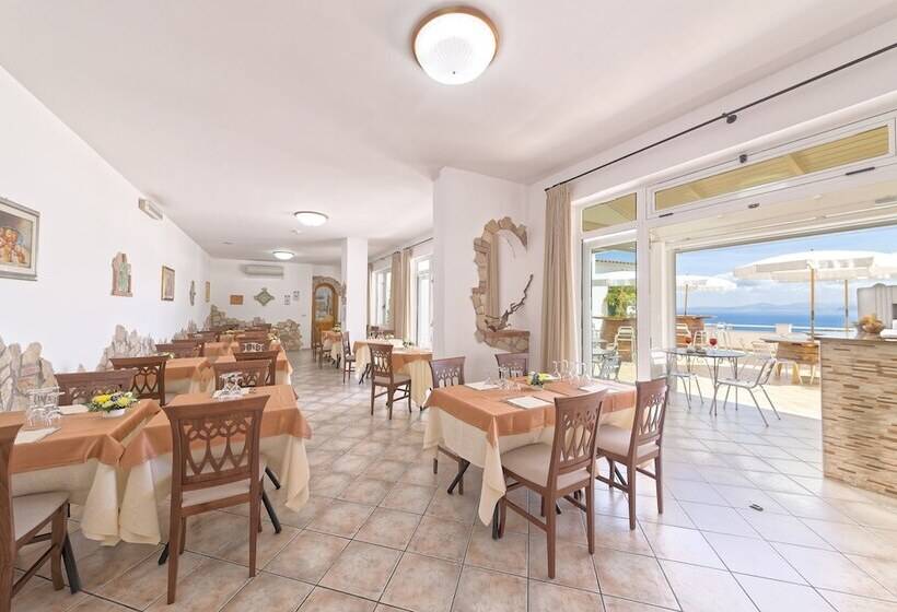 ホテル Villa D'orta