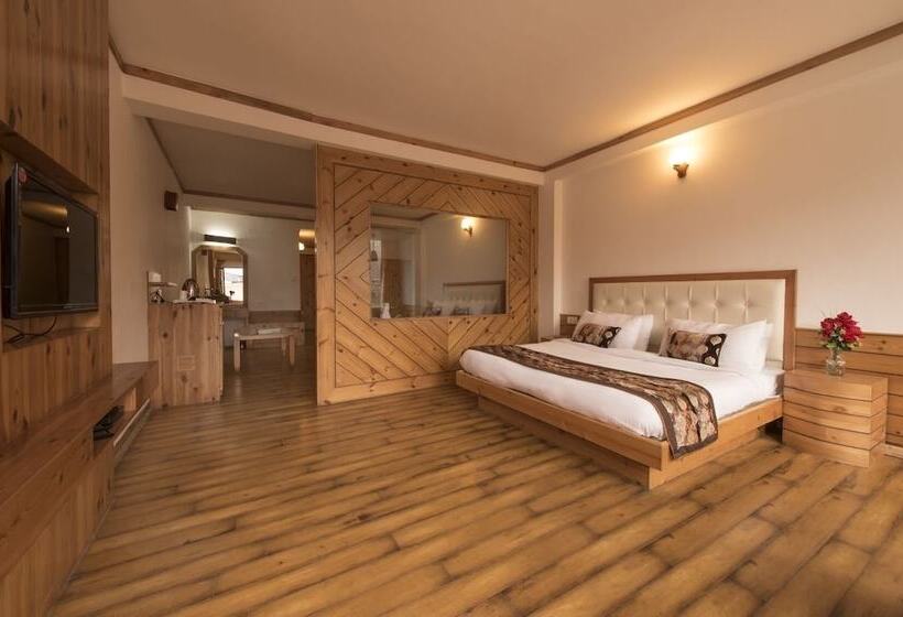 هتل Whispering Inn By Vivaan