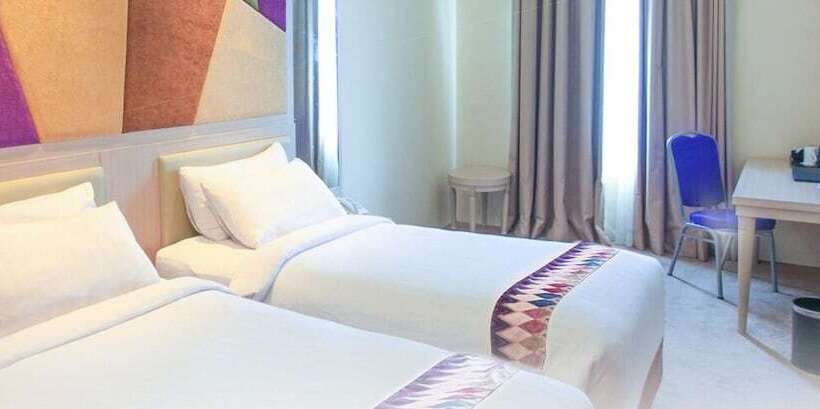 W Three Premier Hotel Lagaligo