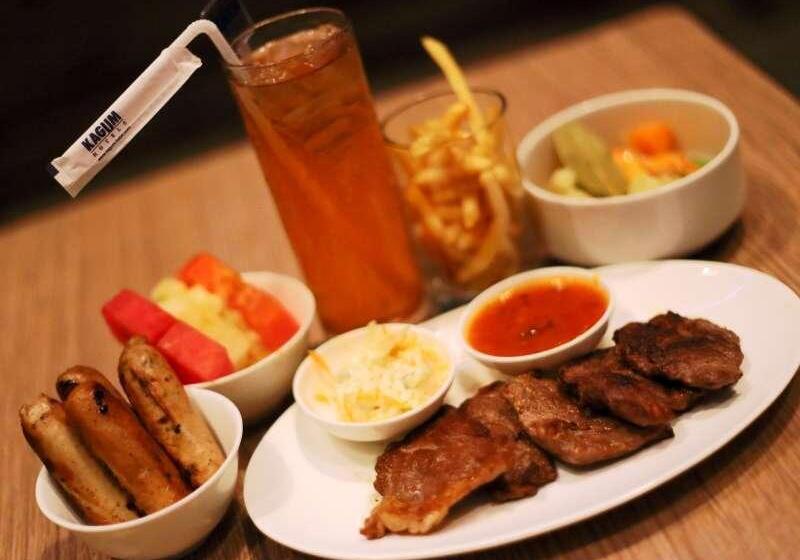 W Three Premier Hotel Lagaligo