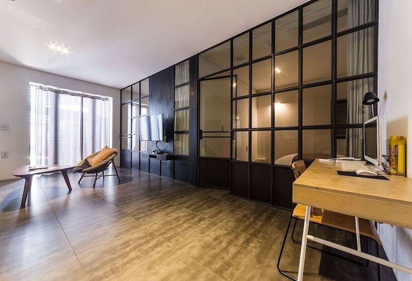 Hotel Yongin Army Boutique