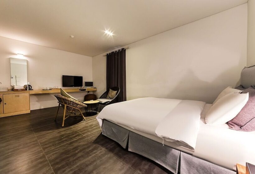 Hotel Yongin Army Boutique