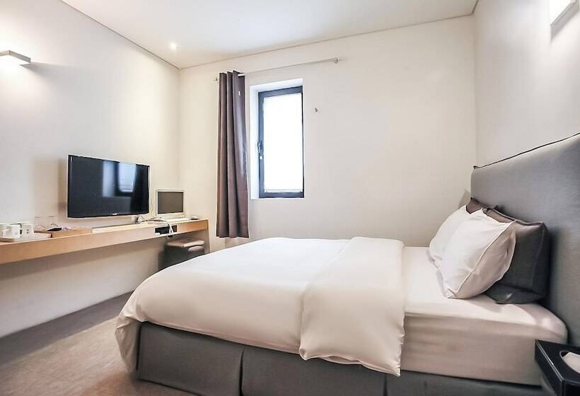 Hotel Yongin Army Boutique