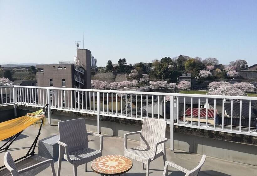 K S House Kanazawa  Travelers Hostel