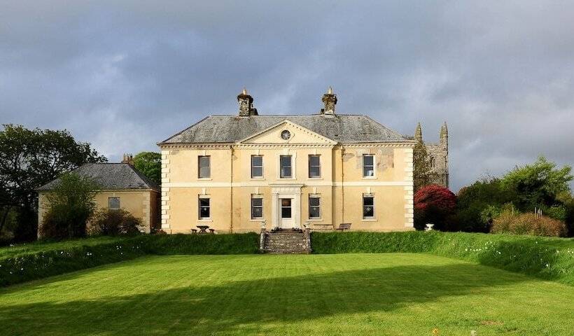 Kelly House Country B&b