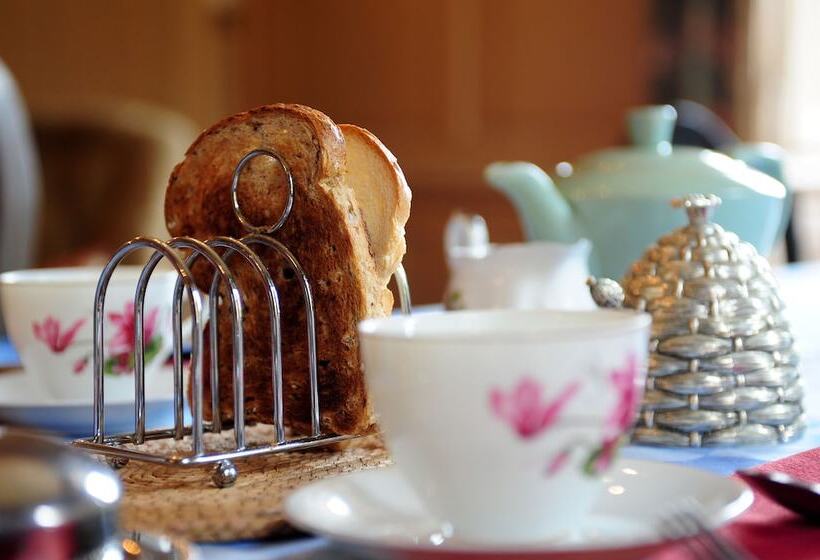 Kelly House Country B&b