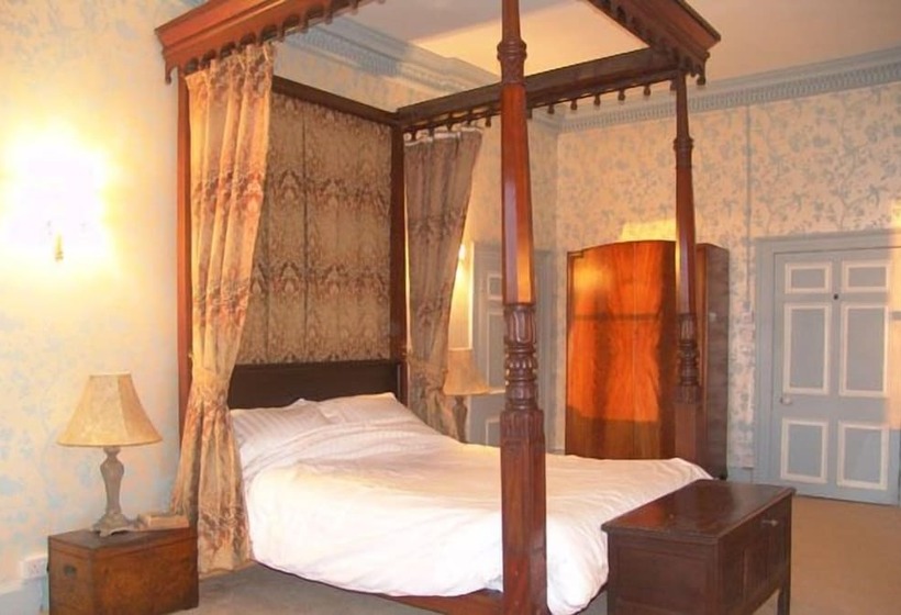 Kelly House Country B&b