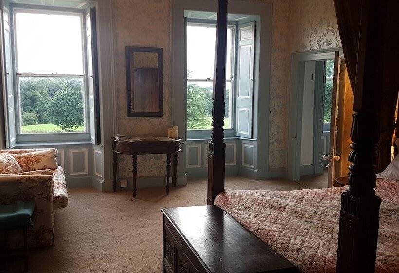 Kelly House Country B&b