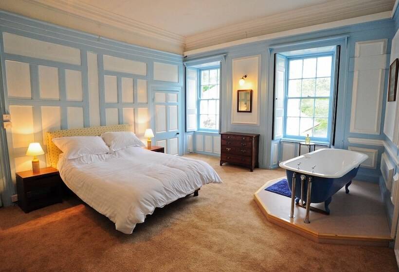 Kelly House Country B&b