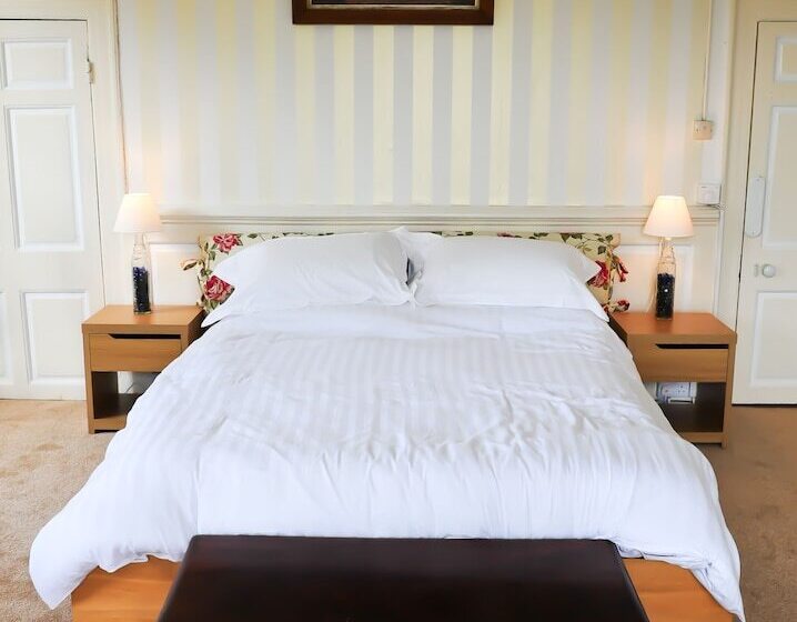 Kelly House Country B&b