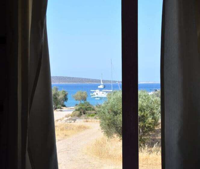 Michalis Apartments Near The Beaches With Sea View