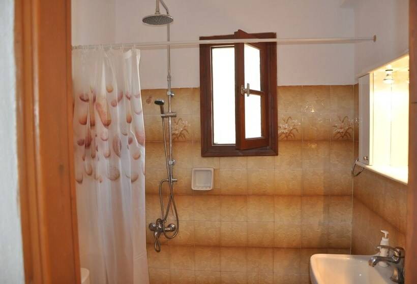 Michalis Apartments Near The Beaches With Sea View