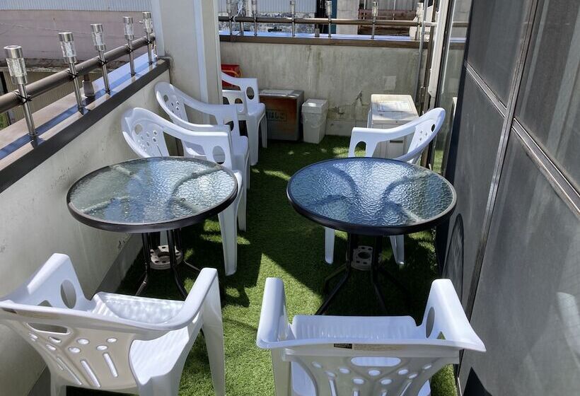 Mt Fuji Hostel Michaels