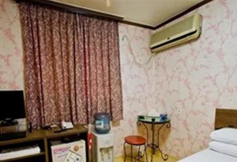 Myeongdong Daehanjang Motel
