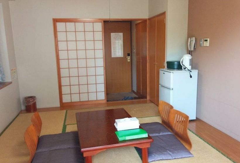 Okinawa International Youth Hostel