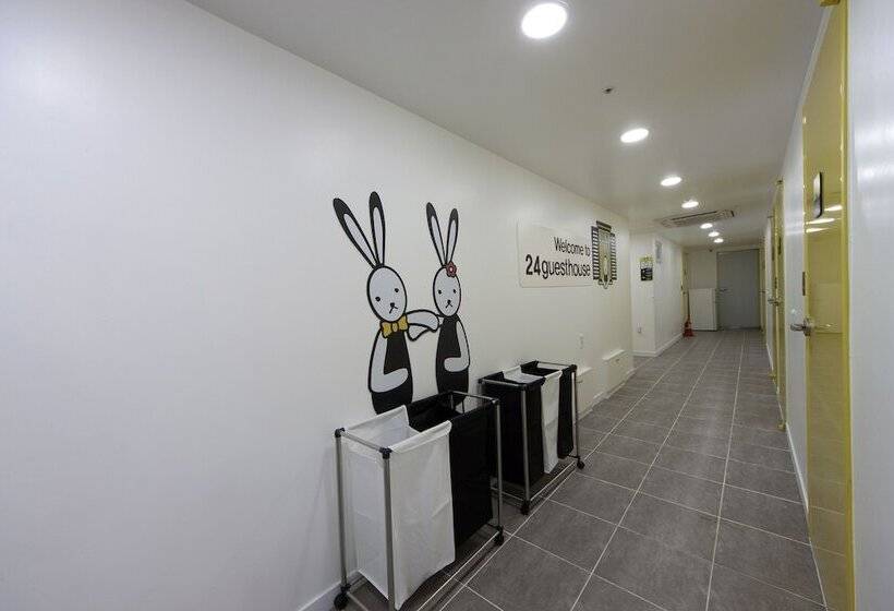 פנסיון 24 Guesthouse Myeongdong Town