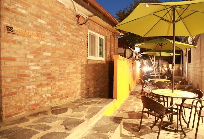 펜션 88st Guesthouse Jongno