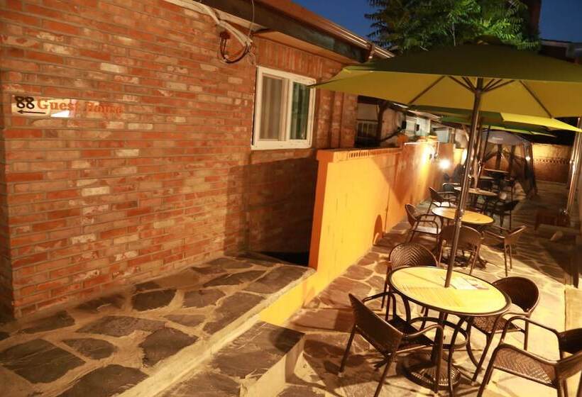 펜션 88st Guesthouse Jongno