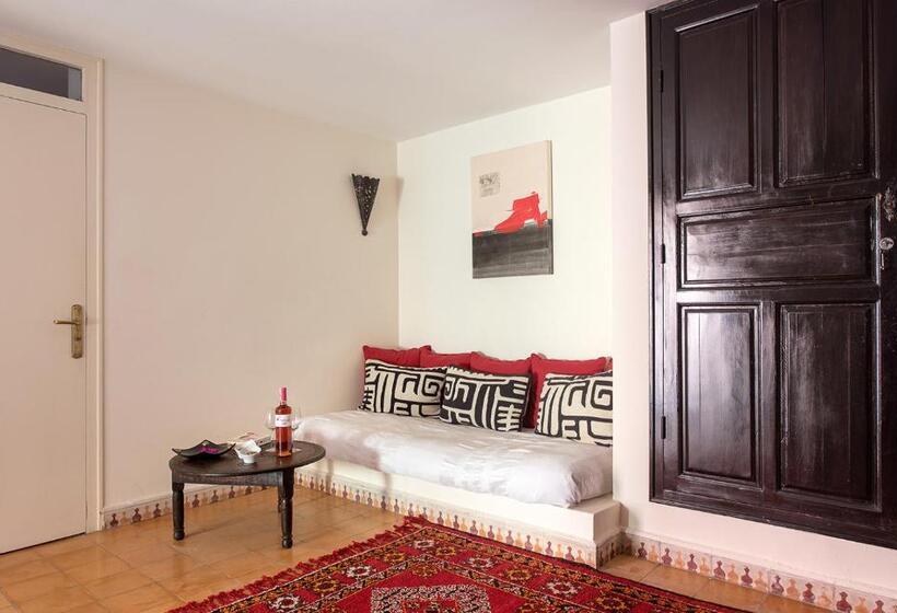 פנסיון Dar Maktoub