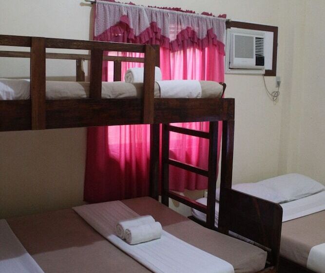 Pensjonat Escurel Inn