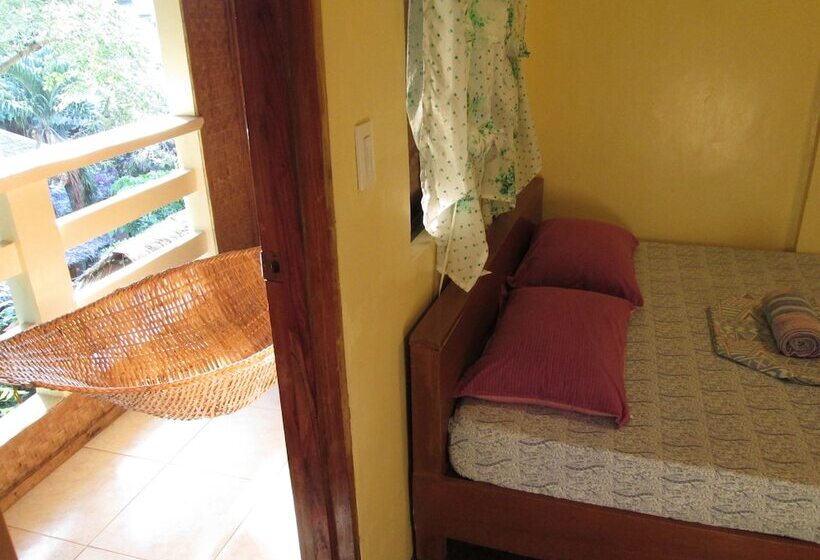 Pensjonat Escurel Inn