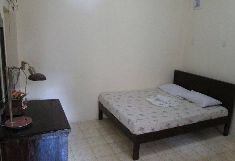 Pensjonat Escurel Inn