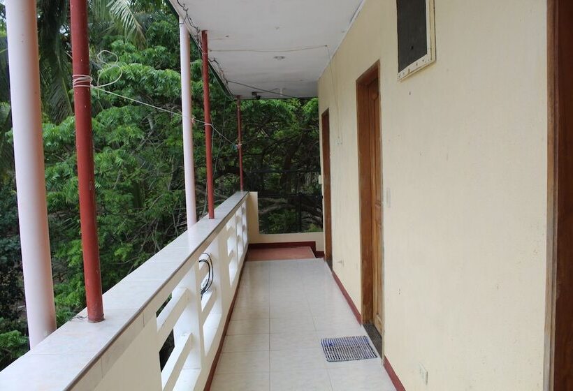 Pensjonat Escurel Inn