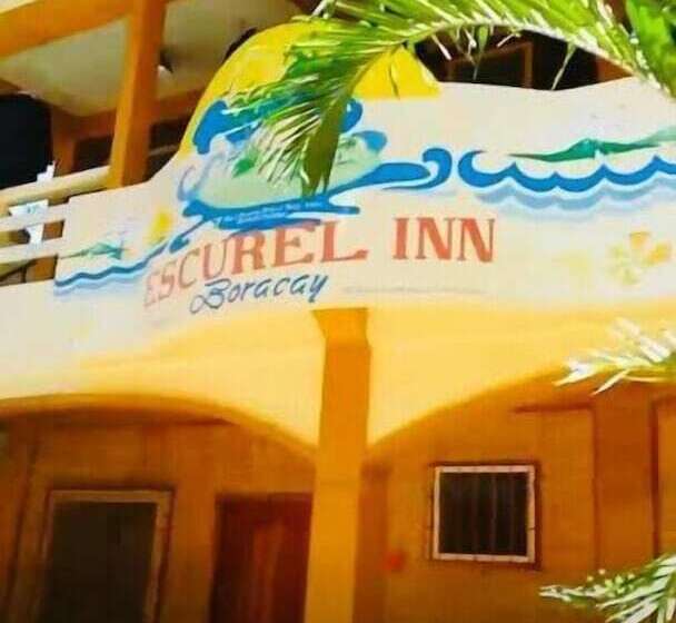 Pensjonat Escurel Inn