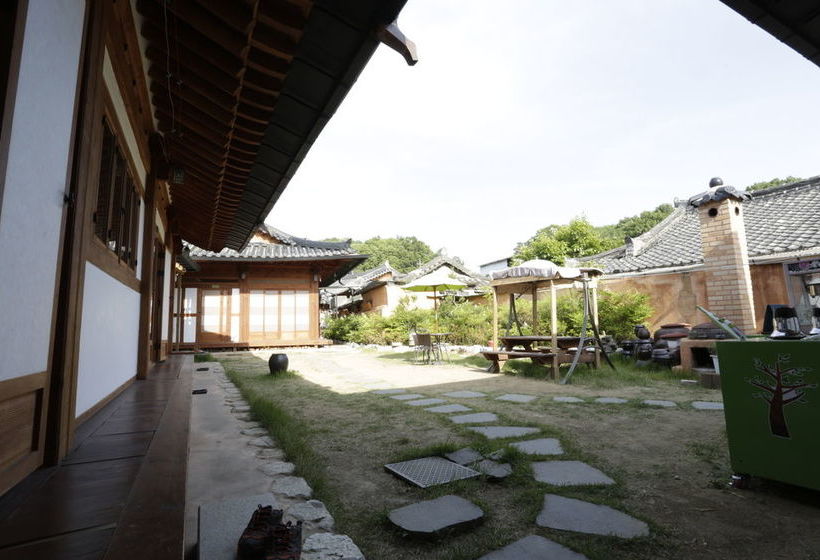 Majatalo Jeonju Hanok Village Seoro