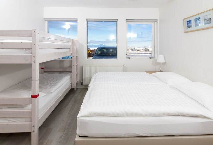 پانسیون Kef Guesthouse By Keflavik Airport
