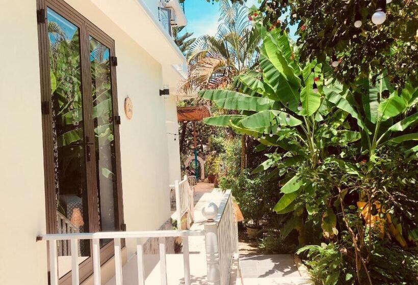 پانسیون Longan Homestay