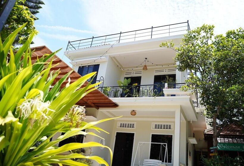 پانسیون Longan Homestay