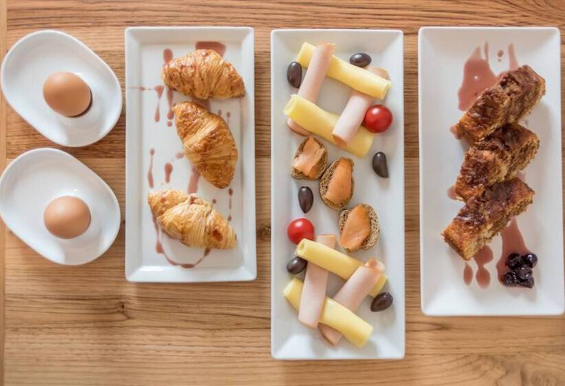 Pensão Neptune Luxury Suites