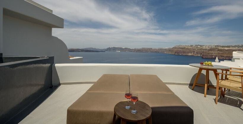 Pensão Neptune Luxury Suites