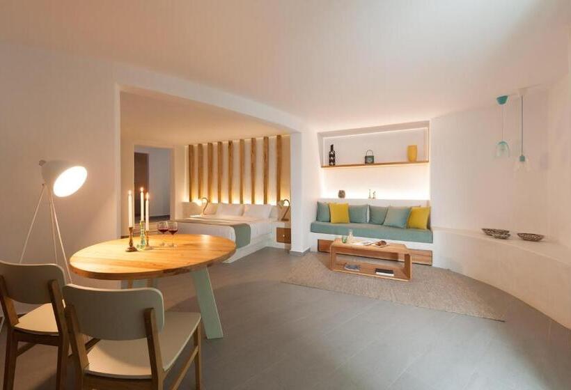 Pensão Neptune Luxury Suites