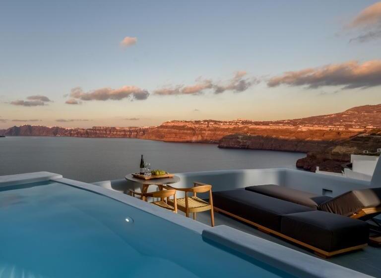 Pensão Neptune Luxury Suites