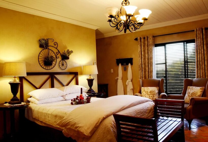 פנסיון Opikopi Guest House