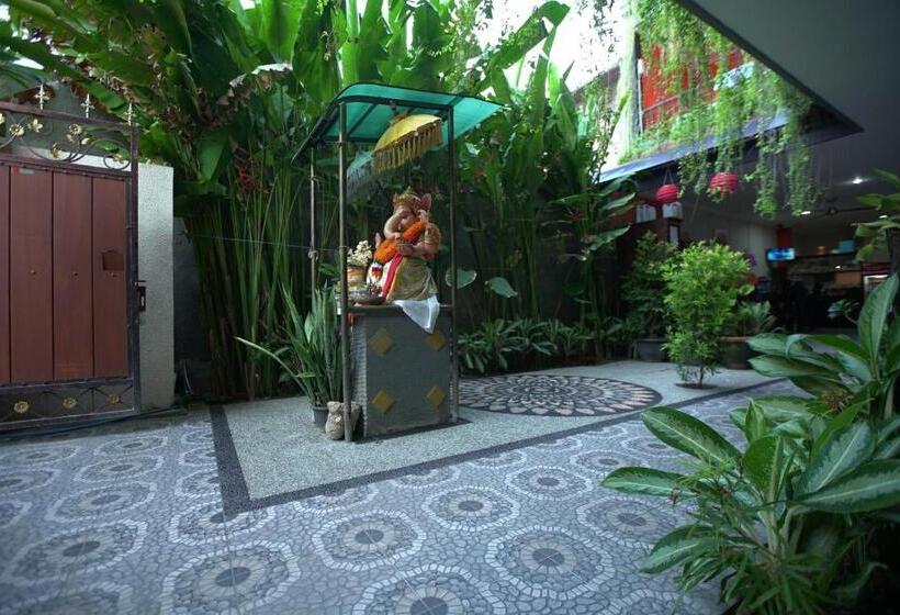 펜션 Rena Segara House Kuta