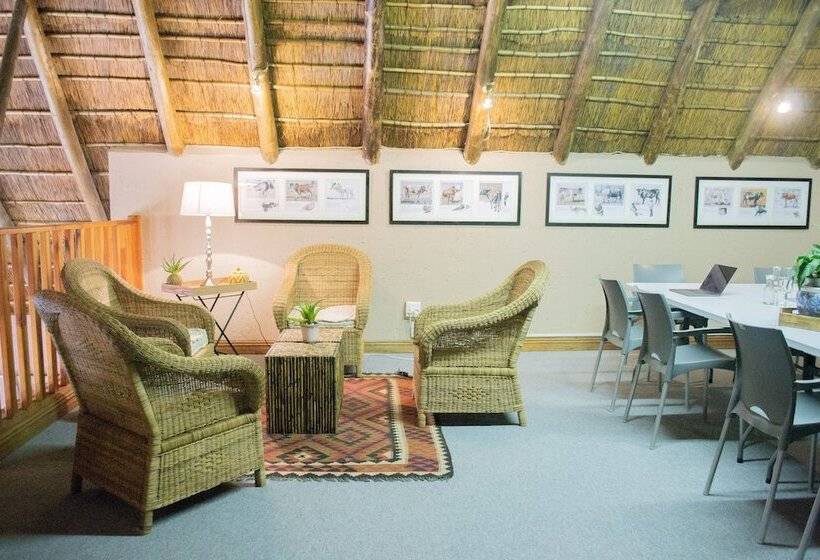 بنسيون Safari Club Sa