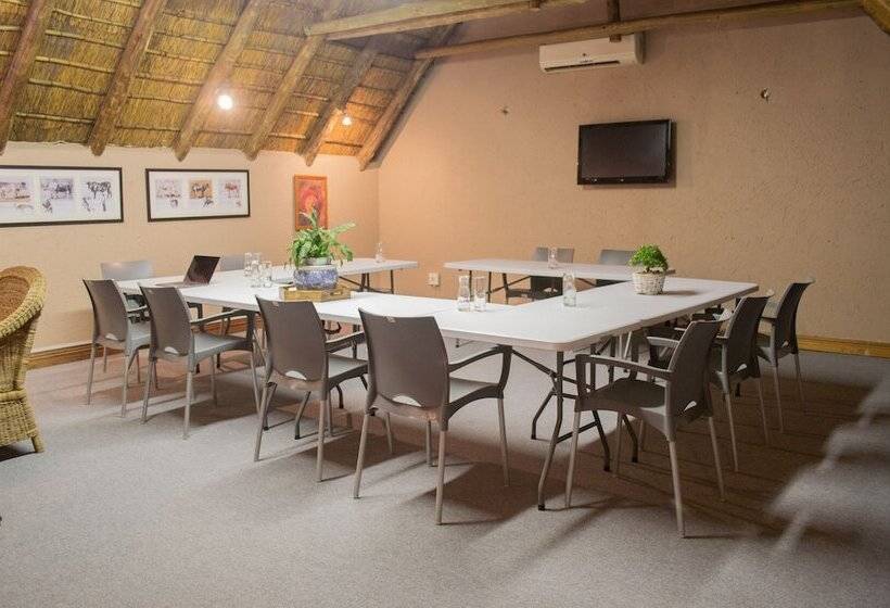 بنسيون Safari Club Sa