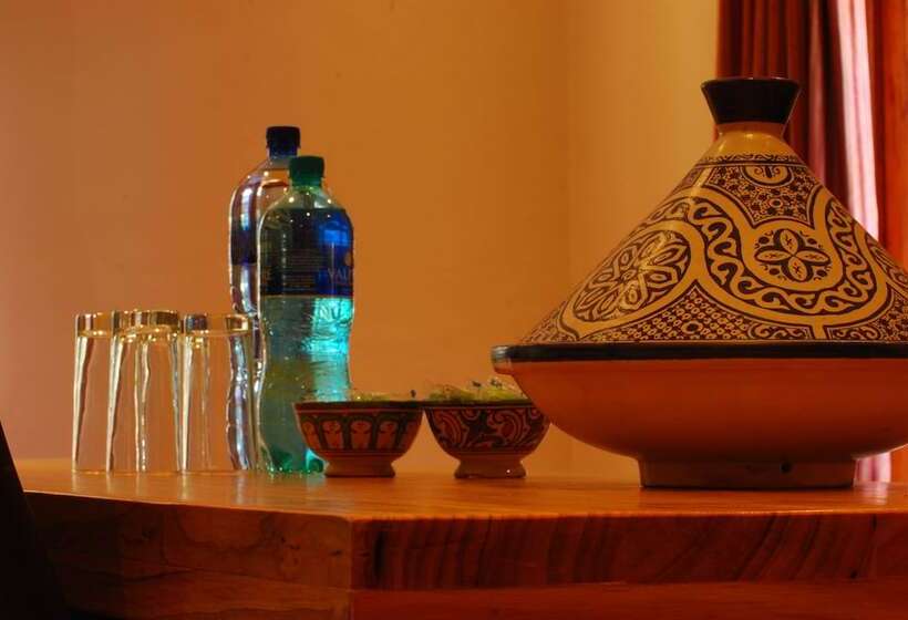 פנסיון The Wardrobe Guest House