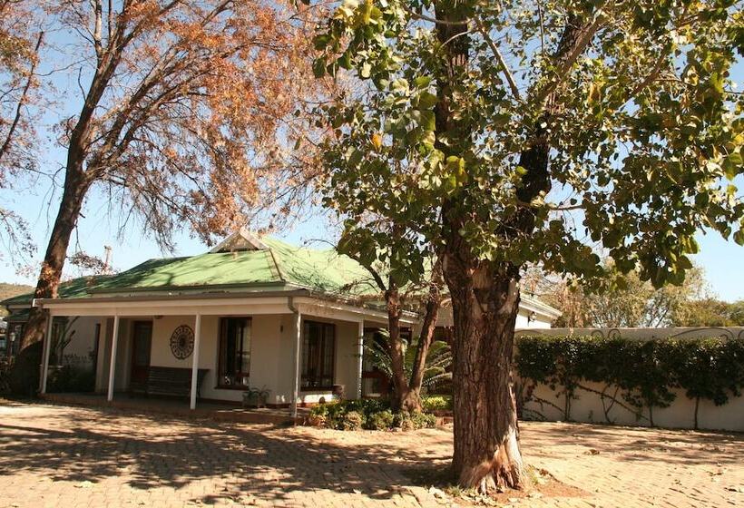 פנסיון Villa Jana Guesthouse