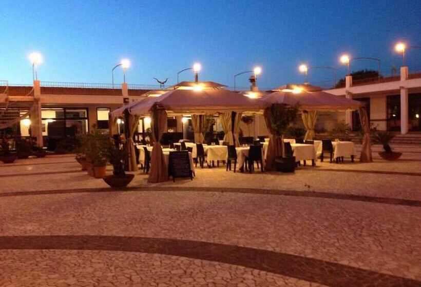 Residence Hotel Monte Ricciu