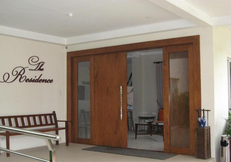 استراحتگاه Chateau By The Sea