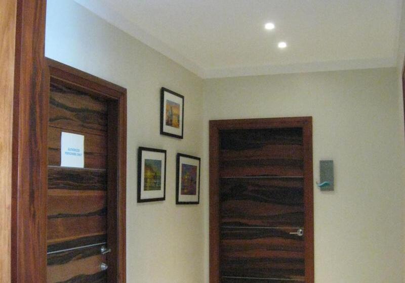 استراحتگاه Chateau By The Sea