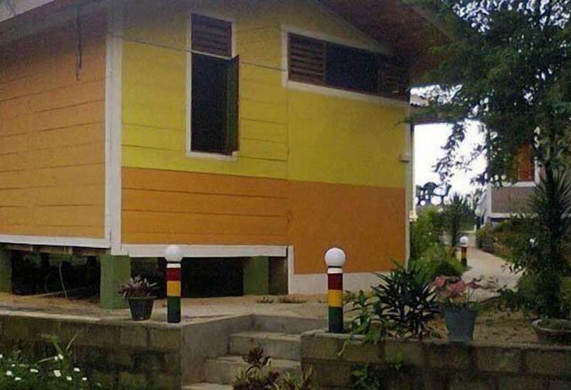 منتجع Little Pumpkin Cabanas