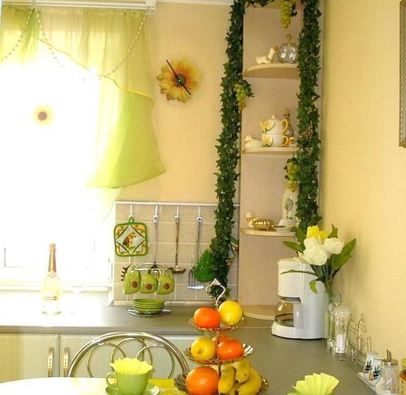 Romantic Lagoon 2 Rooms Apartment Near Metro