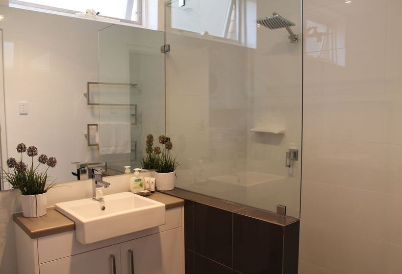 Adelaide Dress Circle Apartments Sussex Street