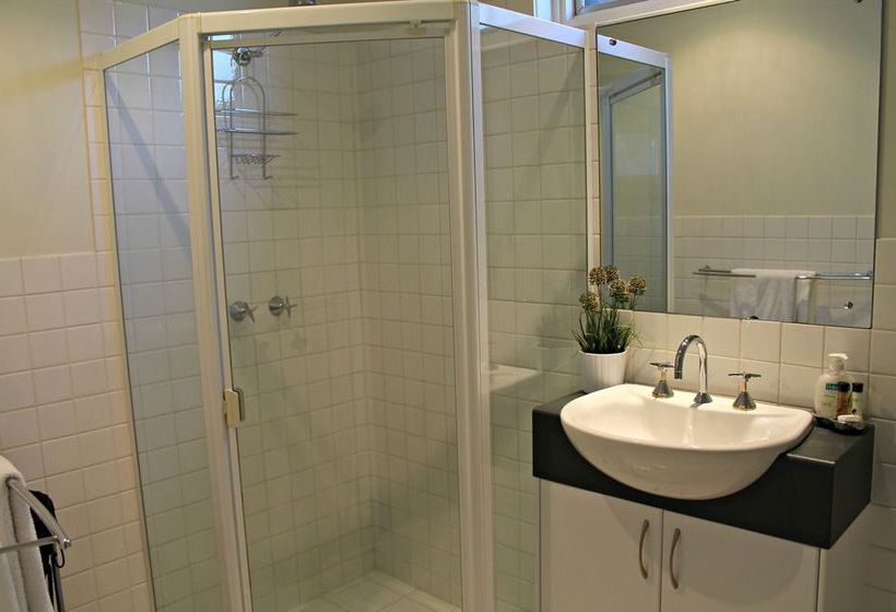 Adelaide Dress Circle Apartments Sussex Street